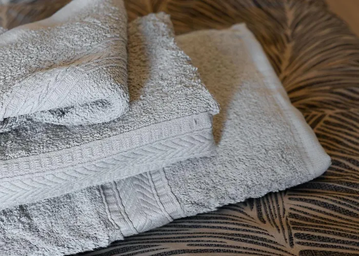 Little Urban Apartment *